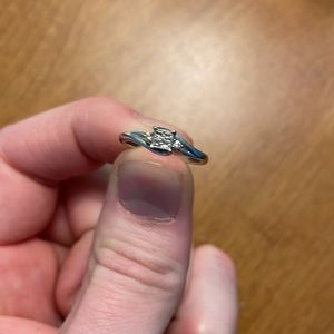 Vintage white gold diamond ring